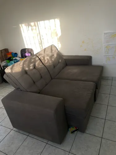 Sofá retrátil