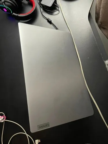 Notebook LENOVO