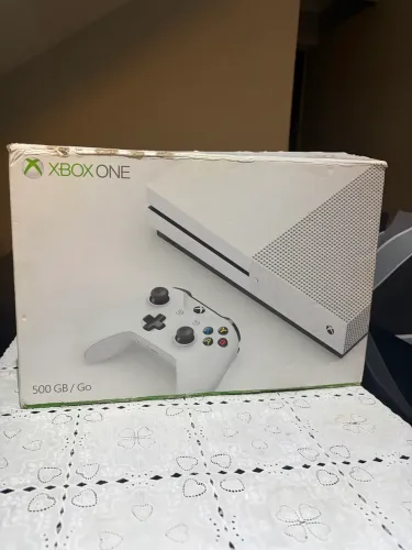 Microsoft Xbox One S 500gb Standard Cor Branco - Com Caixa