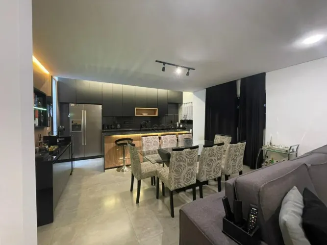 Casa à venda em Campinas, Jardim Presidente Wenceslau, com 3 quartos, com 180 m²