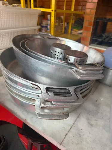 Panelas de Alumínio Batido