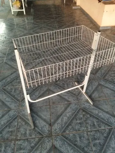 Cesto expositor 100,00