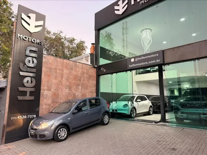 Renault Sandero Authentique Hi-flex 1.0 16V 5P 2012