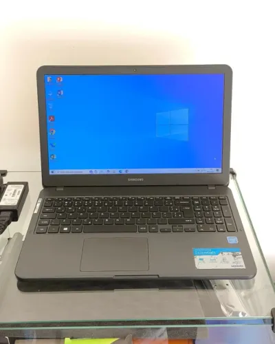 Notebook Samsung Book | Celeron 4205U | 4GB | 128GB SSD | UHD 610 | 15.6"