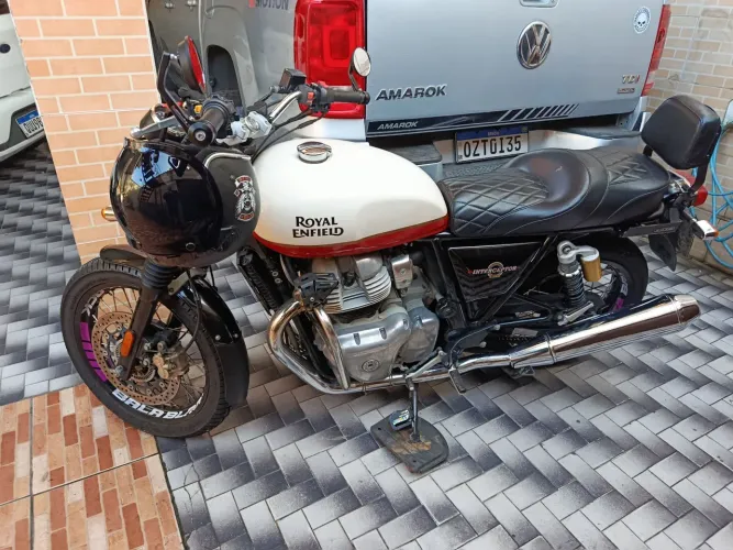 Royal enfield interceptor 650