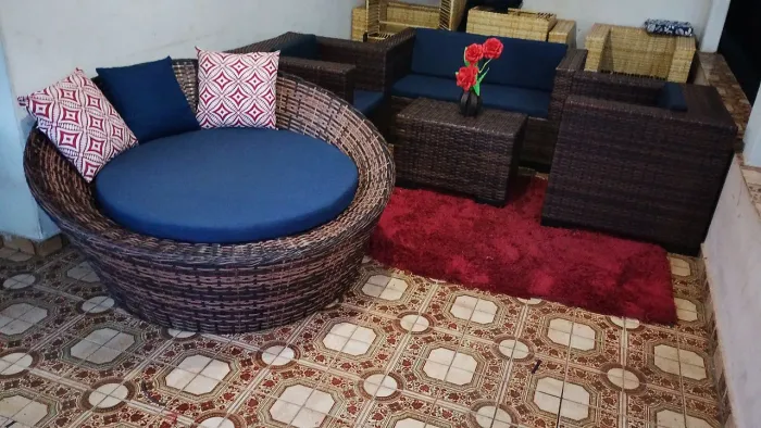 Conjunto de sofá e Chese de área externa 