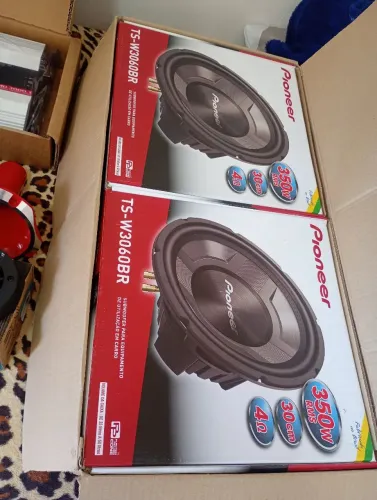 Kit som automotivo