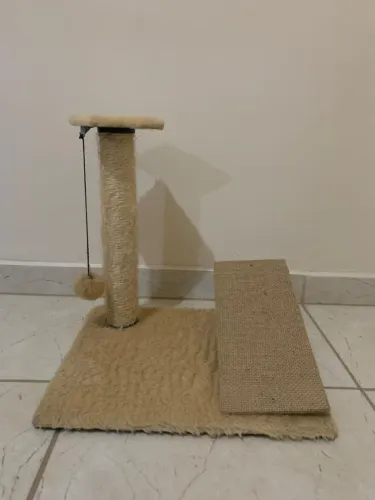 Arranhador poste + rampa