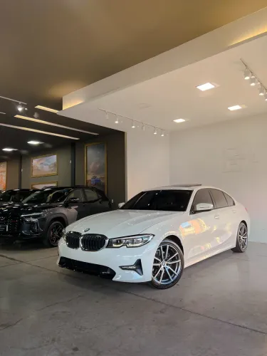 BMW 320I A Modern/sport TB 2.0/a.flex 16V 4P 2021