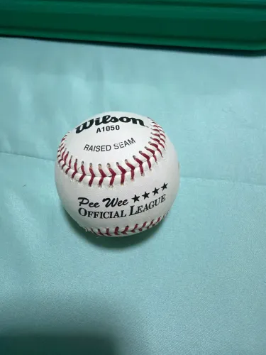Bola beisebol 