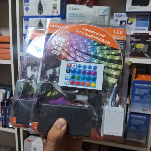 Fita de led 5050 RGB 16 cores com 5 metros + fonte e controle