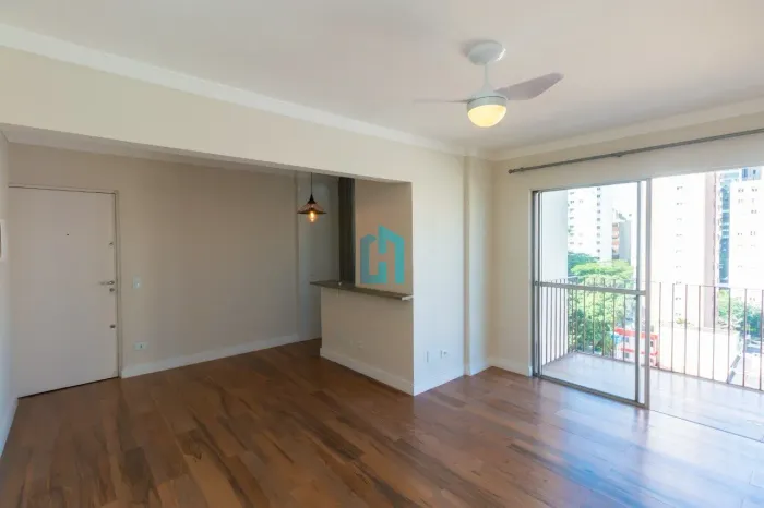 Apartamento para locação no Itaim Bibi, com 46 m², 1 dormitório, 1 banheiro e 1 vaga de ga