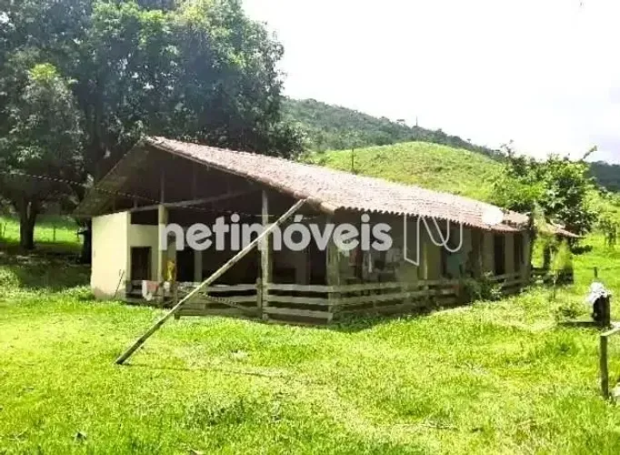 Fazenda 63ha à venda em Antônio Dias/MG, frente BR-381 terraplanagem de 2.390m²;, pastos e