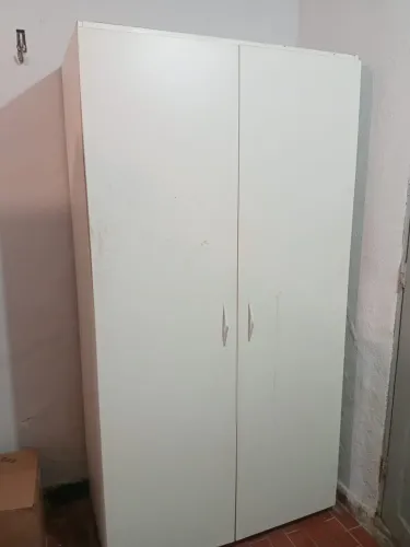 Guardada roupa solteiro