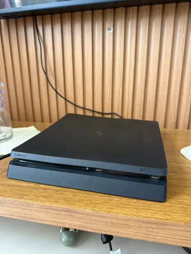 PS4 SLIM 1 tb