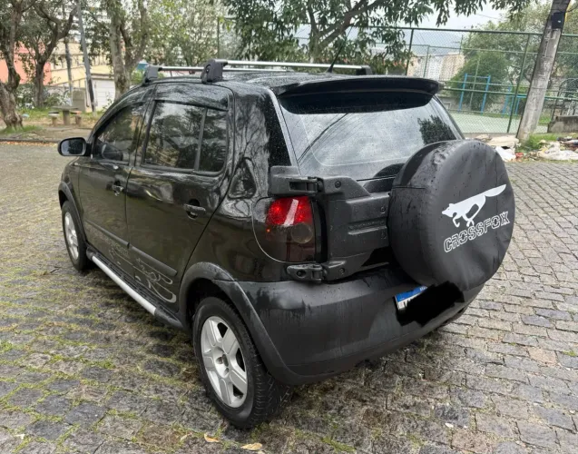 Volkswagen Crossfox 1.6 MI Total Flex 8V 5P 2009