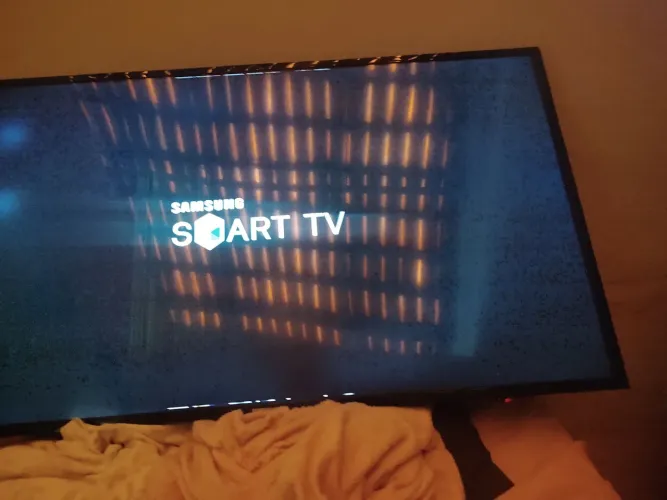 Vendo tv Samsung 43 polegadas com defeito
