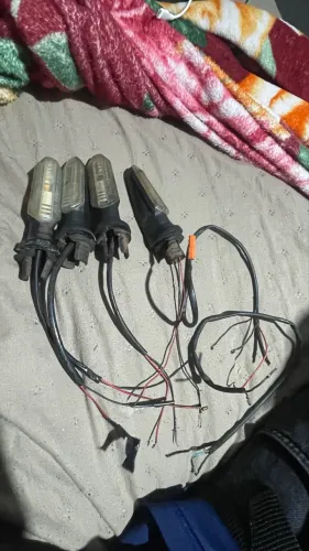 PISCAS DE LED