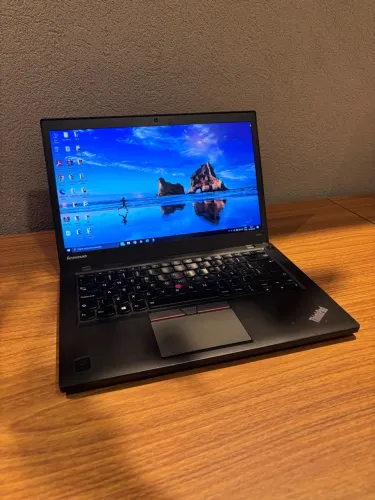 Notebook Lenovo ThinkPad i5 5ª geração, 8 GB RAM, 14"
