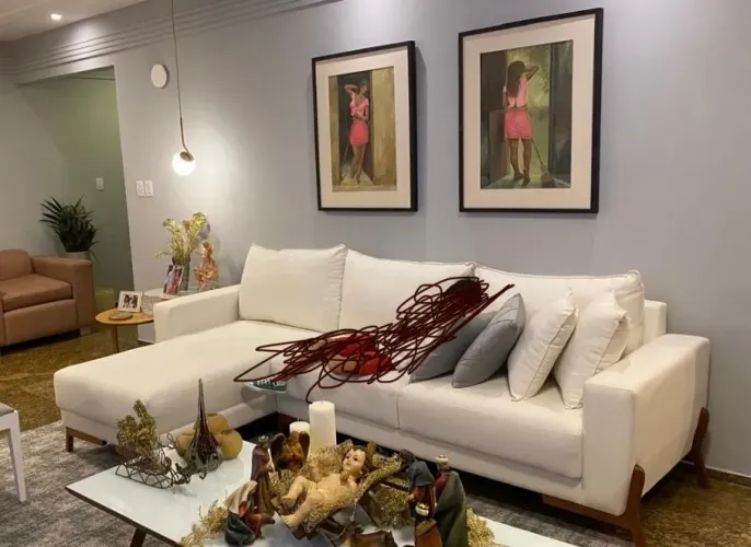 Sofá com chaise de luxo 