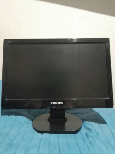 Monitor LCD PHILIPS 15,6 POLEGADAS