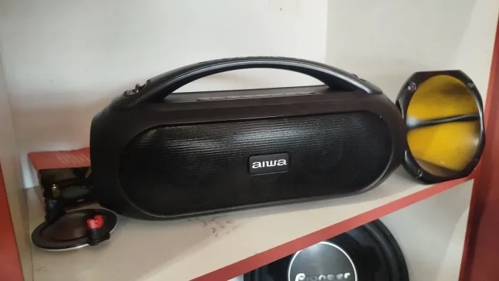 caixa de som Aiwa