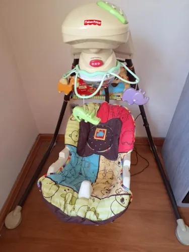 Cadeira de Balanço Fisher Price - Bom Estado