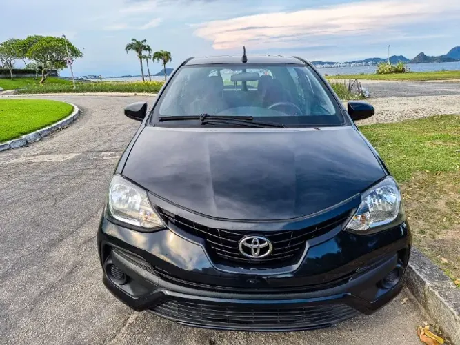Toyota Etios X 1.3 Flex 16V 5P Mec. 2020