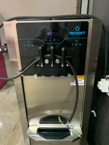 Máquina de sorvete tecsoft