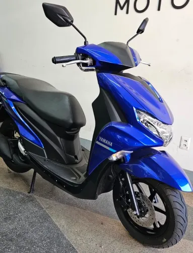 YAMAHA FLUO 125 2024/2025 3000KM