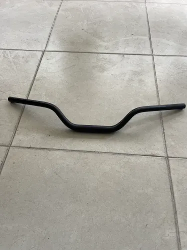 Guidão preto Tiger 800 triunph 