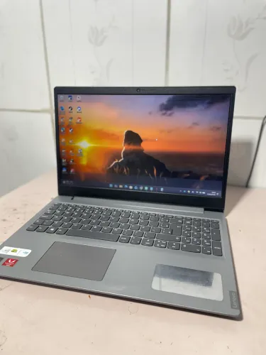 Notebook Lenovo