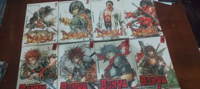 Mangas coreanos Dangu e Banya do 1 ao 4 vendo as coleções separadas ou juntas com preço ok