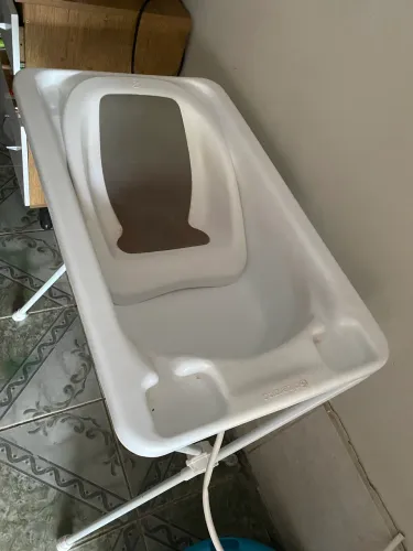 Banheira para bebê com assento e suporte