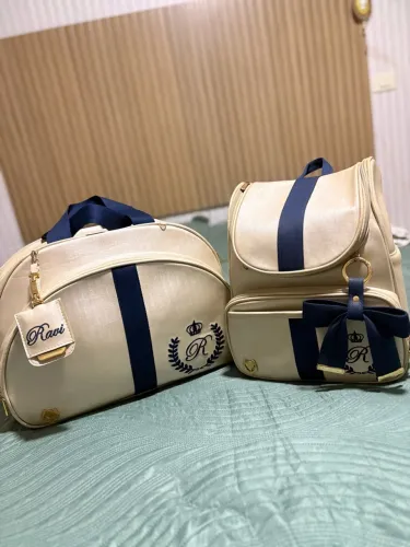 Kit Bolsa e Mala Maternidade Bege com Azul-Marinho - Personalizado