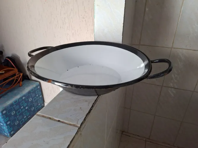 VENDO TACHO ESMALTADO