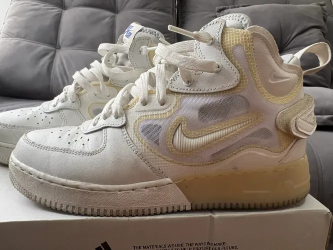 Tênis Nike Air Force 1 Mid