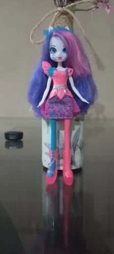 Boneca Mlp Equestria Girls Rarity Rainbow Rocks 