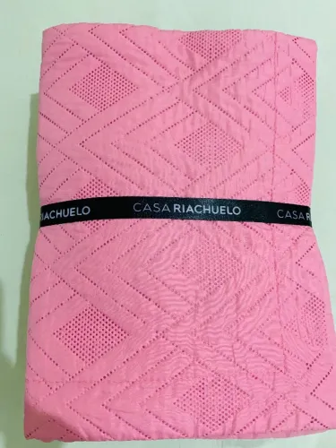 Colcha casal em Matelassê 