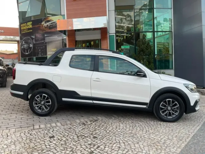 Volkswagen Saveiro Cross 1.6 T.flex 16V CD 2023