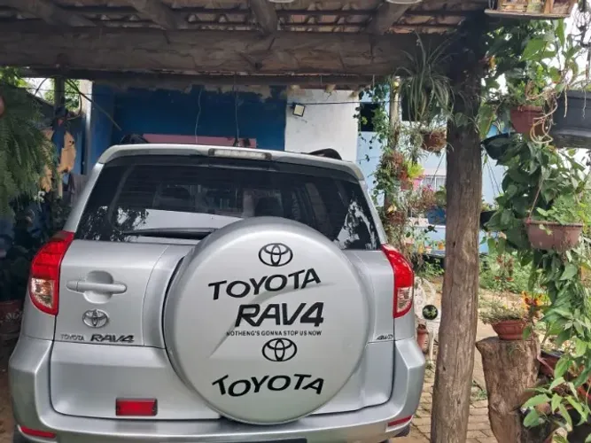 Toyota RAV4 2.4 4X4 16V 170cv Aut. 2008