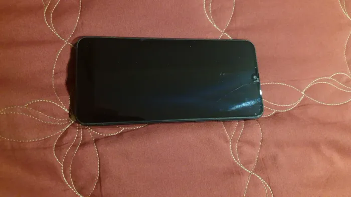 Celular para retirada de peças (quebrado)