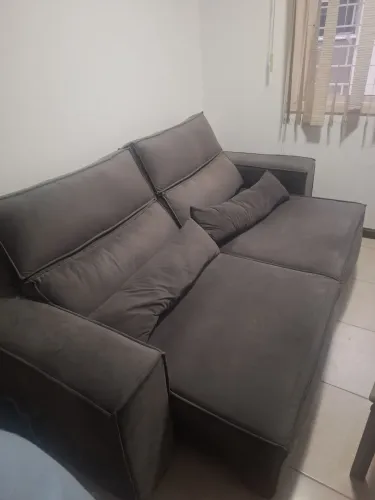 SOFÁ RECLINÁVEL E RETRÁTIL