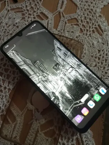 Celular  redimi 14c 