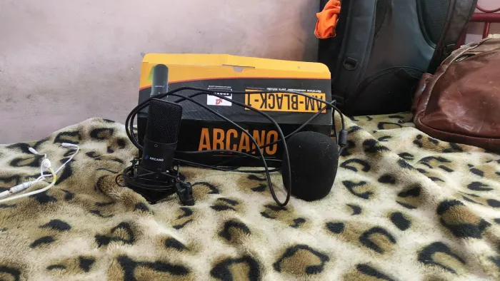 Microfone arcano