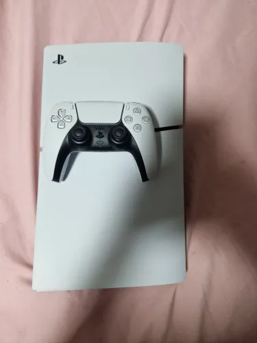 PS5 slim tudo funcionando em perfeito estado, 3 meses de uso