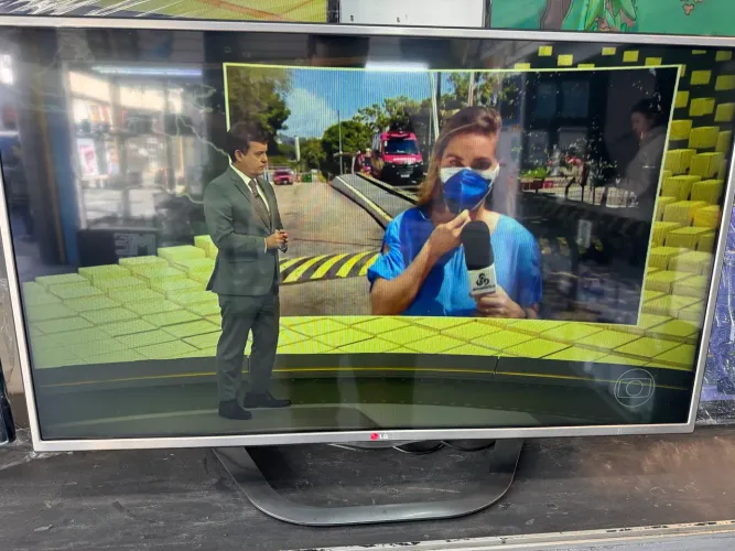Tv Led LG 42 polegadas com conversor integrado