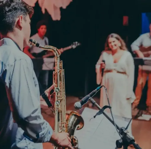 Saxofonista para eventos, receptivos e casamentos