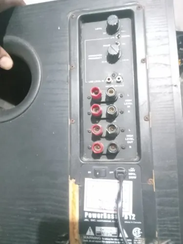 Caixa de som subwoofer ativa 350 Wrms