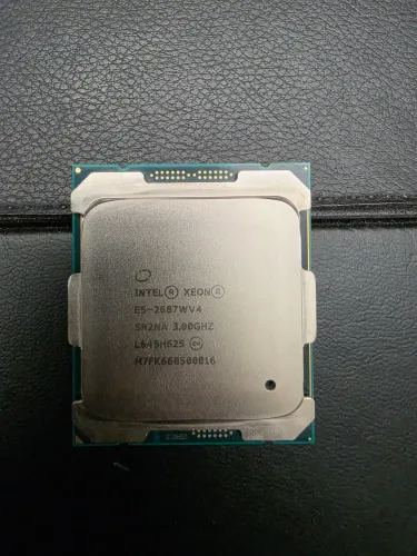 Xeon E5-2687W v4